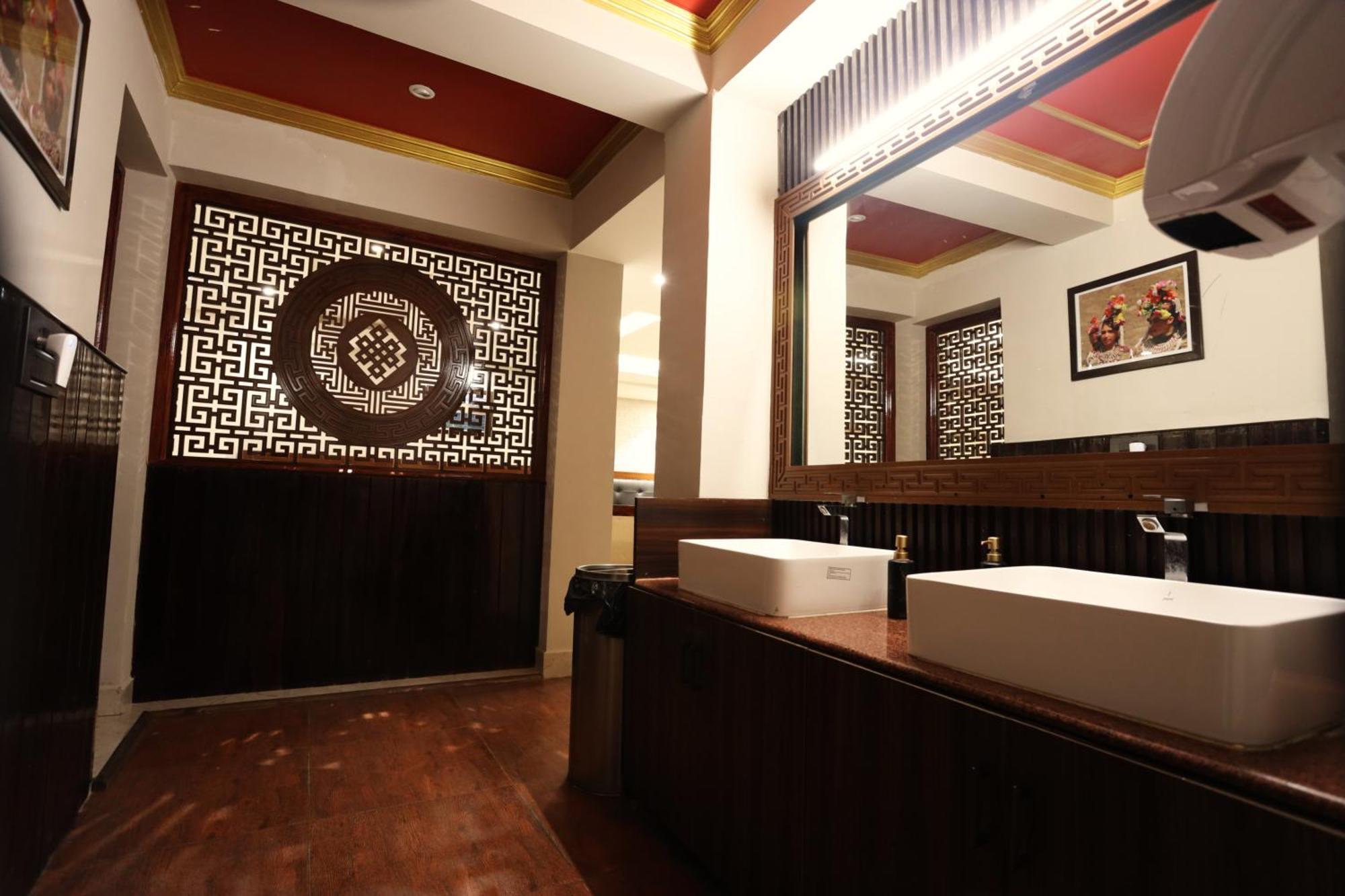 Hotel Nalanda Ladakh Лех Экстерьер фото