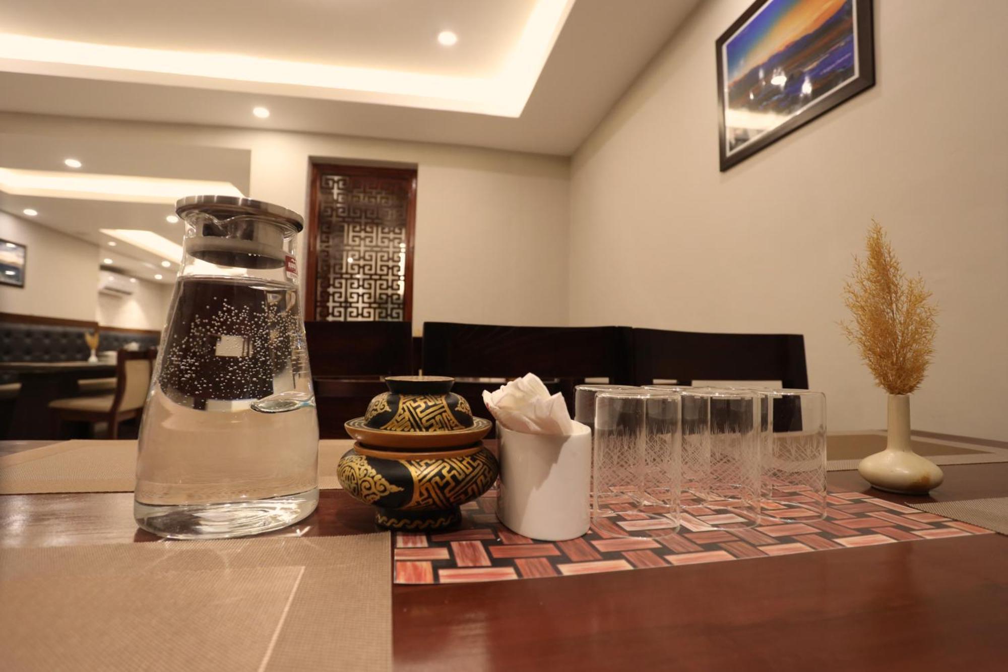 Hotel Nalanda Ladakh Лех Экстерьер фото