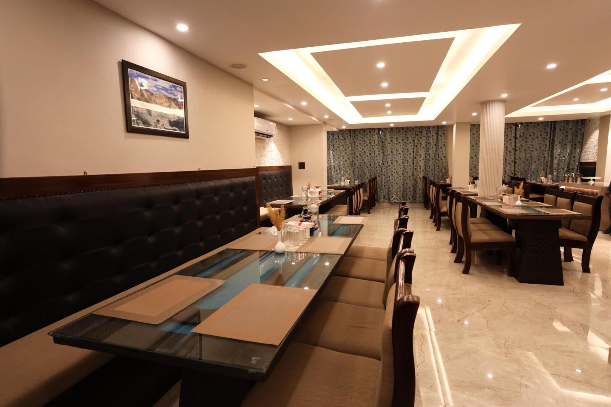 Hotel Nalanda Ladakh Лех Экстерьер фото